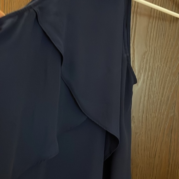 Shine star sleeveless navy blue ruffle front top. Size Medium. - Picture 2 of 10